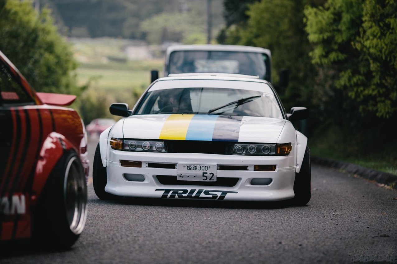 Bn sports ae86. Drifted into. Drift into eternity игра девушка. Drift into eternity. Drifted into.